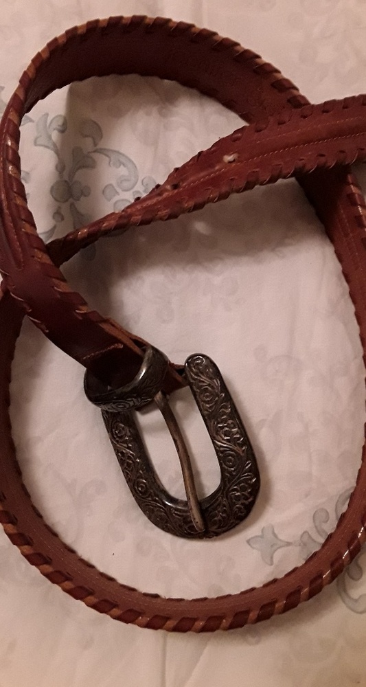 Jennifer Graham Leather Belt-Womens 32"
